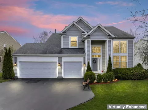 193 S Pleasant Rd, Lake Zurich, IL 60047