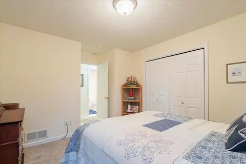 Bedroom - 16 Grape Vine Ln, Bloomington, IL 61704 photo 4 of 4