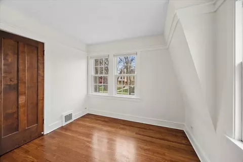 Bedroom - 347 Keystone Ave, River Forest, IL 60305 photo 3 of 6