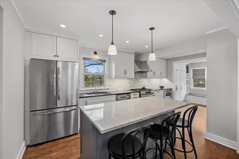 Kitchen - 347 Keystone Ave, River Forest, IL 60305 photo 2 of 4