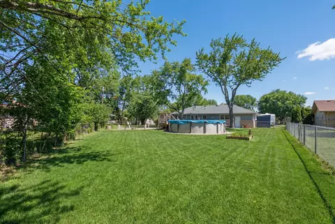 Exterior - 345 Maricopa Ln, Hoffman Estates, IL 60169 photo 2 of 2