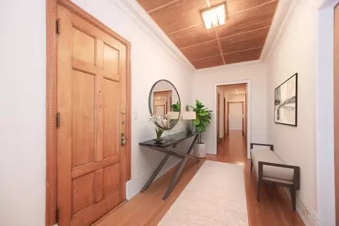 Entry Way - 1354 E 48th St #2E, Chicago, IL 60615 photo 1 of 5