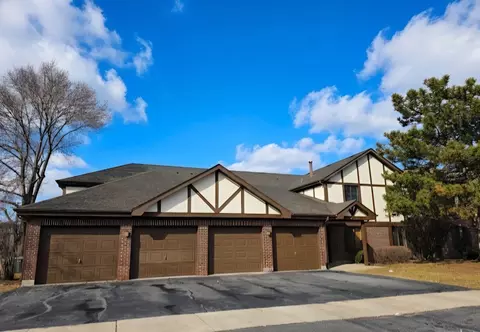 6790 180th St #2, Tinley Park, IL 60477