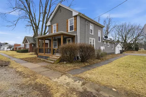 507 NW Race St, Atlanta, IL 61723