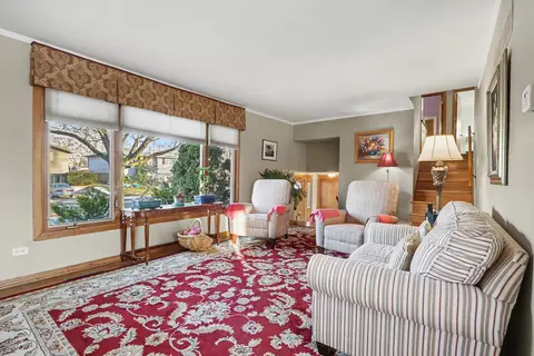 Living - Undisclosed, Oak Forest, IL 60452 photo 1 of 5