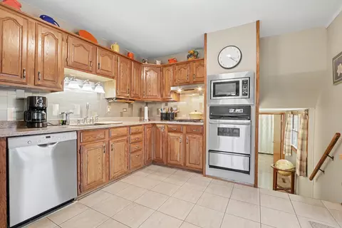 Kitchen - Undisclosed, Oak Forest, IL 60452 photo 2 of 4