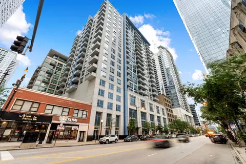 1305 S Michigan Ave #907, Chicago, IL 60605