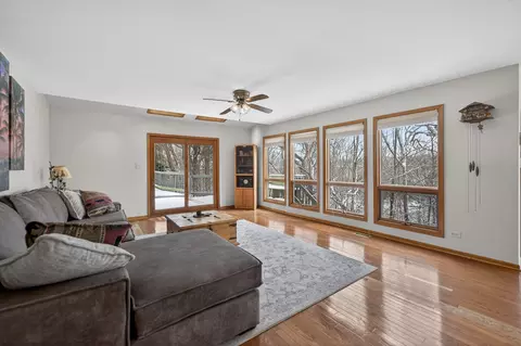 Living - 12070 River Rd, Plano, IL 60545 photo 6 of 8