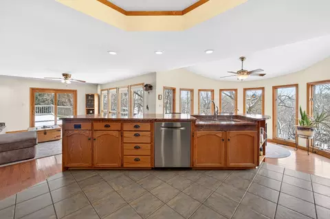 Kitchen - 12070 River Rd, Plano, IL 60545 photo 1 of 5