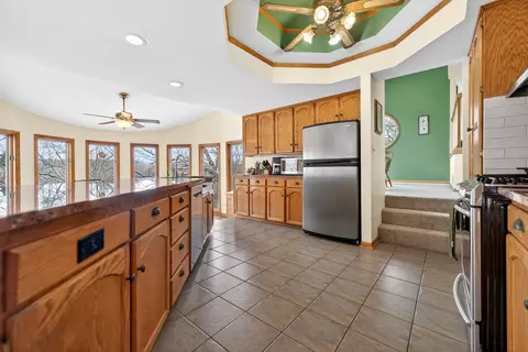 Kitchen - 12070 River Rd, Plano, IL 60545 photo 2 of 5