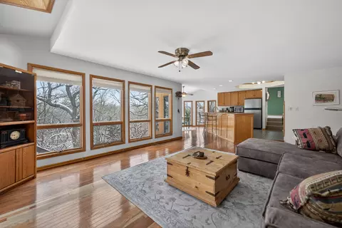 Living - 12070 River Rd, Plano, IL 60545 photo 7 of 8