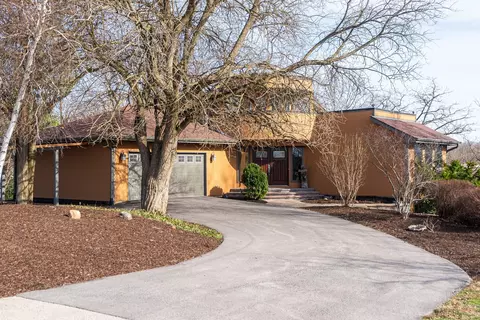 Exterior - 12070 River Rd, Plano, IL 60545 photo 15 of 19
