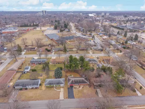 View/Area - 411 Orlando Ave, Normal, IL 61761 photo 2 of 4