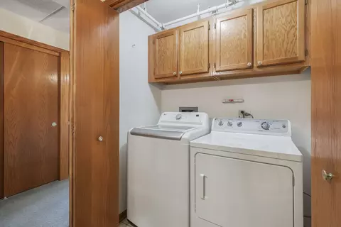 Other - 1600 E Thacker St #513, Des Plaines, IL 60016 photo 3 of 5