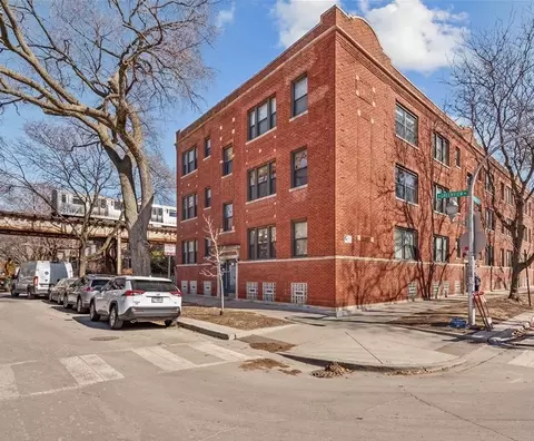 1448 W Roscoe St #1E, Chicago, IL 60657