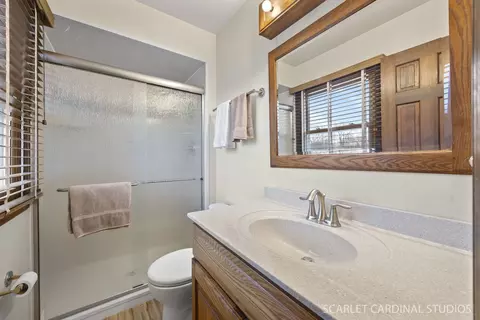 Bath - 191 Cassin Rd, Naperville, IL 60565 photo 2 of 3