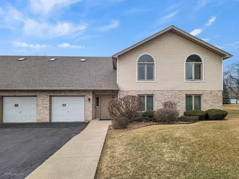 2651 Crescenzo Dr #3, Joliet, IL 60436
