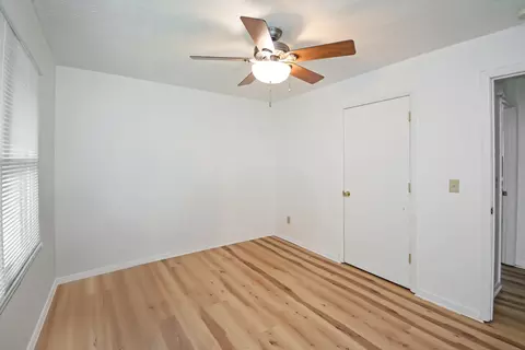 Bedroom - 107 E Division St, Bloomington, IL 61701 photo 2 of 6