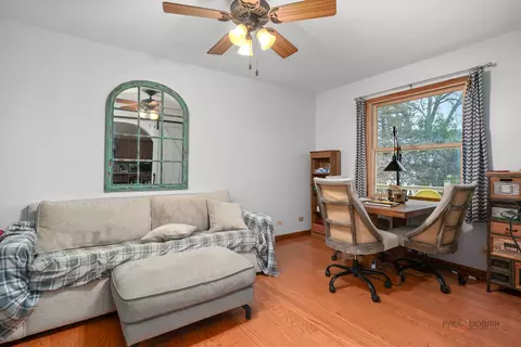 Other - 5000 W Shore Dr, Mchenry, IL 60050 photo 3 of 10