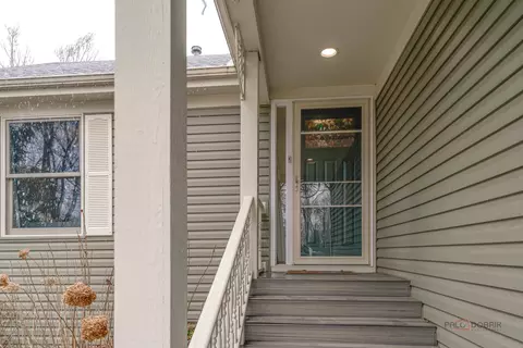 Other - 5000 W Shore Dr, Mchenry, IL 60050 photo 1 of 10