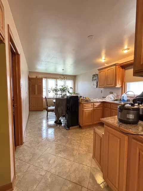 Kitchen - 6038 W 55th St, Chicago, IL 60638 photo 1 of 3