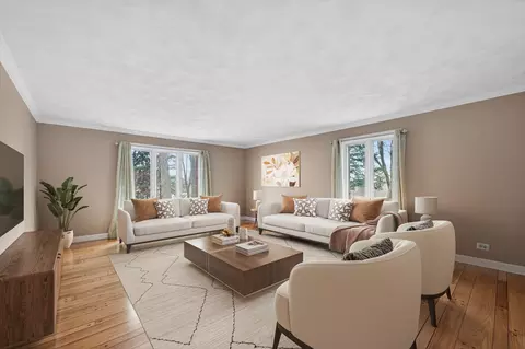 Living - 11 N080 Juliet Dr, Elgin, IL 60124 photo 2 of 6