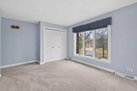 Bedroom - 11 N080 Juliet Dr, Elgin, IL 60124 photo 8 of 12