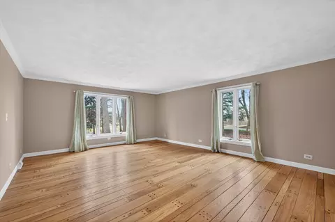 Living - 11 N080 Juliet Dr, Elgin, IL 60124 photo 1 of 6