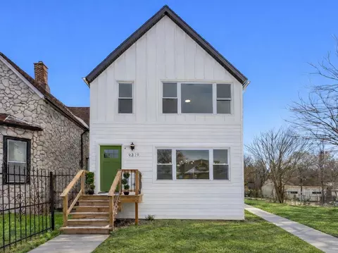 9319 S Merrill Ave, Chicago, IL 60617