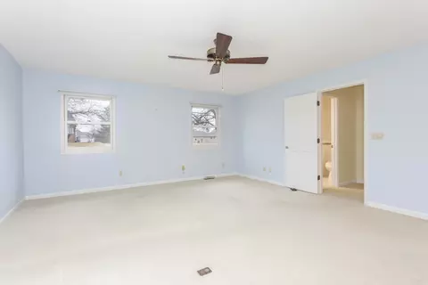 Bedroom - 19710 Nottingham Dr, Downs, IL 61736 photo 2 of 6