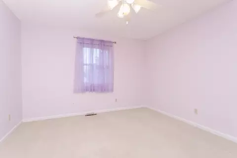 Bedroom - 19710 Nottingham Dr, Downs, IL 61736 photo 3 of 6