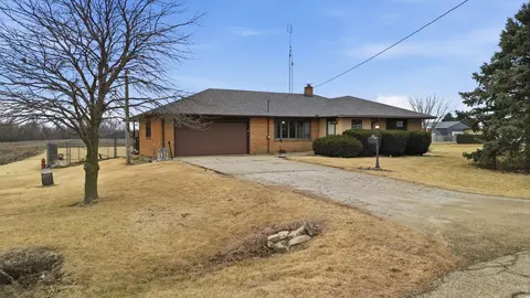 34078 1800 North Ave, Arlington, IL 61312