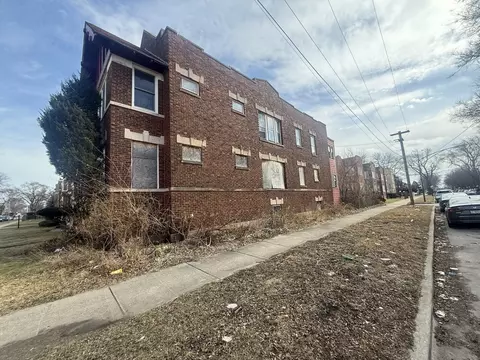 159 W 74th St, Chicago, IL 60621 photo 2