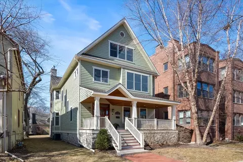 1218 Elmwood Ave, Evanston, IL 60202