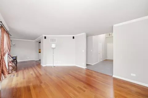 Living - 2376 Foxmoor Ln, Aurora, IL 60502 photo 4 of 7