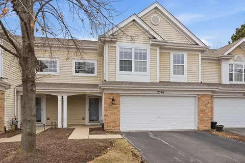 2376 Foxmoor Ln, Aurora, IL 60502