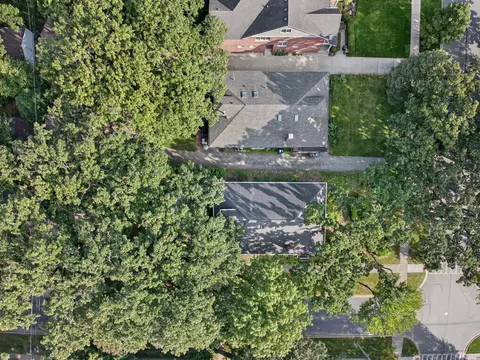 View/Area - 102 Keystone Ave, River Forest, IL 60305 photo 5 of 6