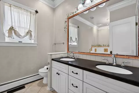 Bath - 102 Keystone Ave, River Forest, IL 60305 photo 1 of 7