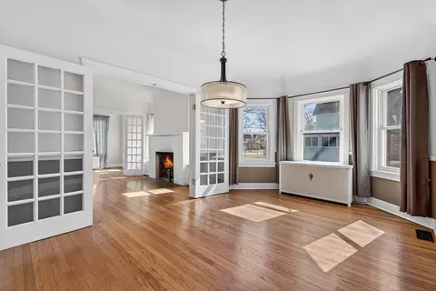 Living - 102 Keystone Ave, River Forest, IL 60305 photo 7 of 8
