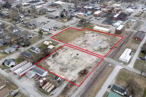 100 E St Louis St, West Frankfort, IL 62896