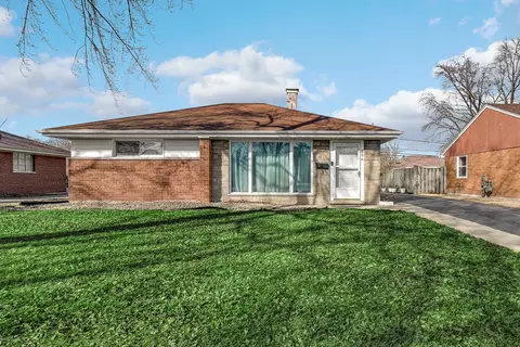 686 E 155th St, South Holland, IL 60473