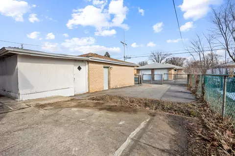 Exterior - 16145 Honore Ave, Markham, IL 60428 photo 2 of 3