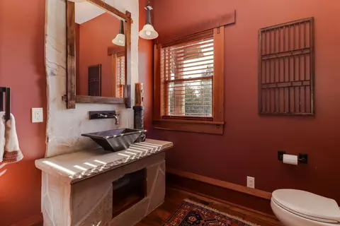 Bath - Undisclosed, Bloomington, IL 61701 photo 2 of 13
