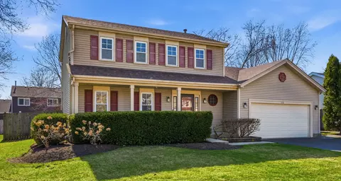 1418 Parkridge Dr, Crystal Lake, IL 60014