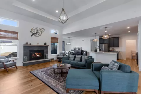 Living - 3606 Harmony Cir, Elgin, IL 60124 photo 1 of 2