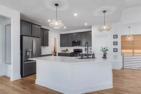 Kitchen - 3606 Harmony Cir, Elgin, IL 60124 photo 2 of 4