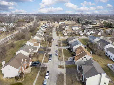View/Area - 6085 Irene Dr, Hoffman Estates, IL 60192 photo 3 of 4
