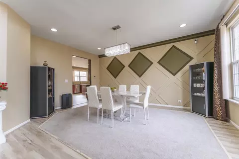 Dining - 6085 Irene Dr, Hoffman Estates, IL 60192 photo 1 of 1