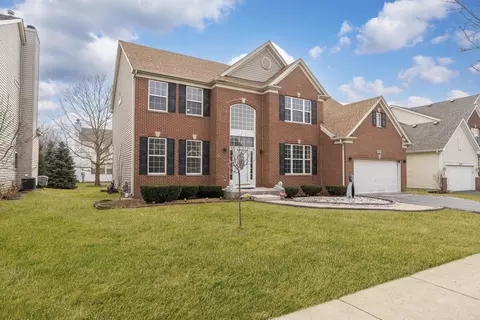 Exterior - 6085 Irene Dr, Hoffman Estates, IL 60192 photo 2 of 4