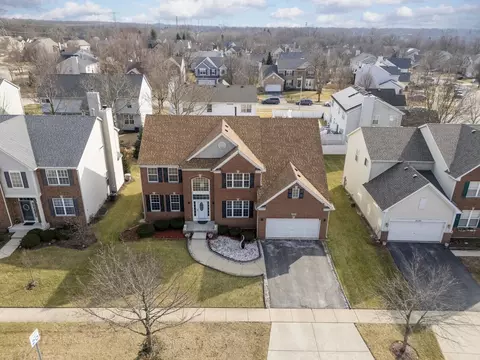 6085 Irene Dr, Hoffman Estates, IL 60192